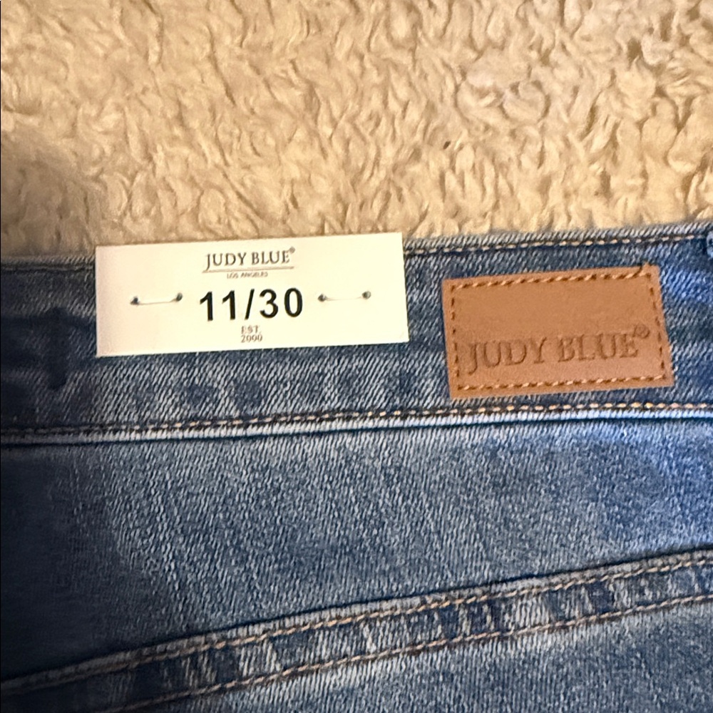 NWT Women’s Judy Blue Jeans - Picture 6 of 6
